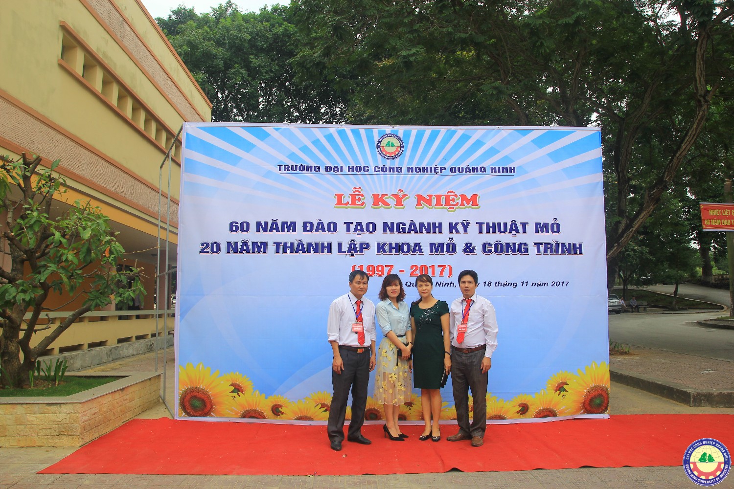 Kỉ niệm 20 năm thành lập khoa Mỏ-Công trình