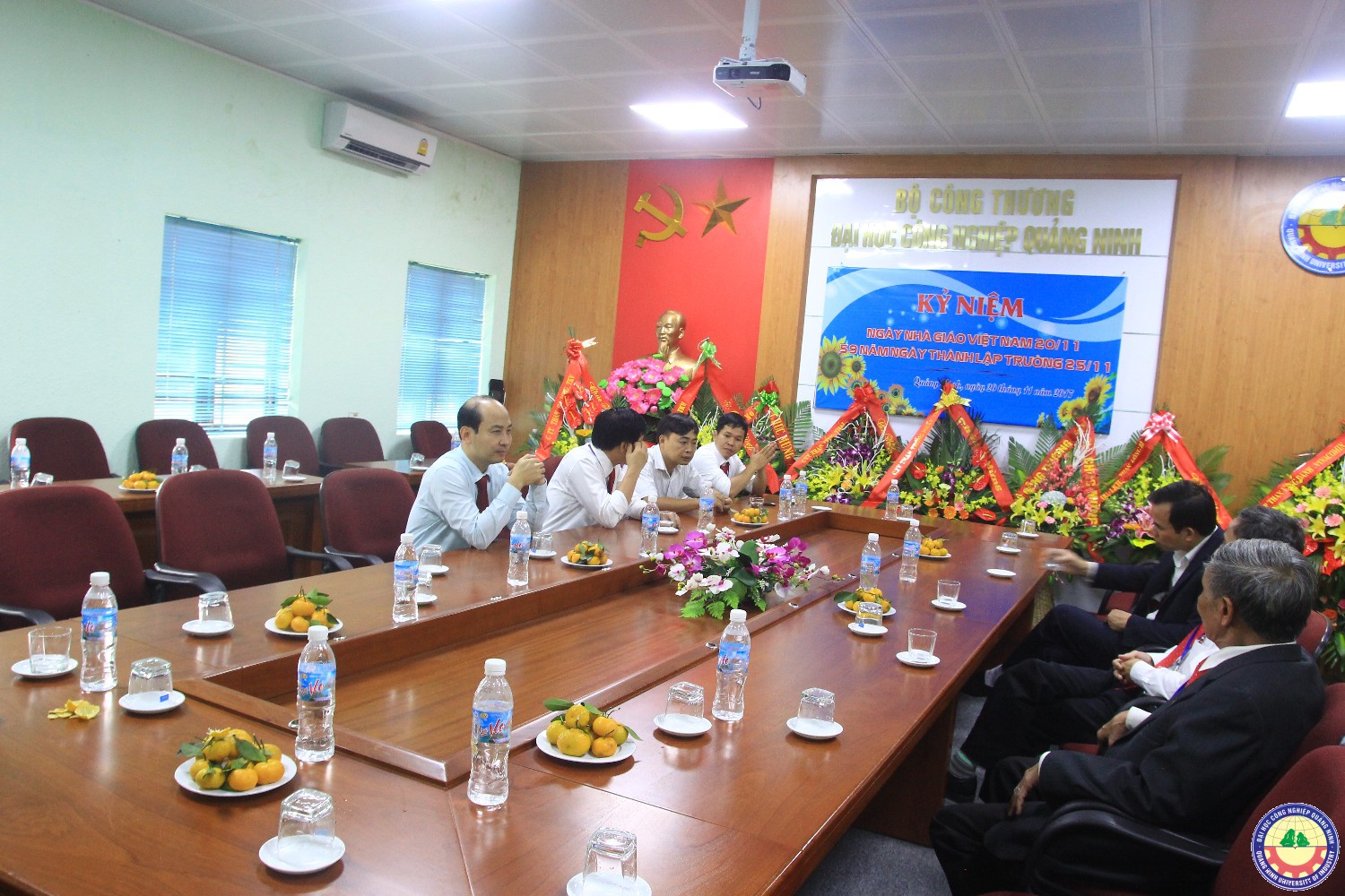 Kỉ niệm 20 năm thành lập khoa Mỏ-Công trình