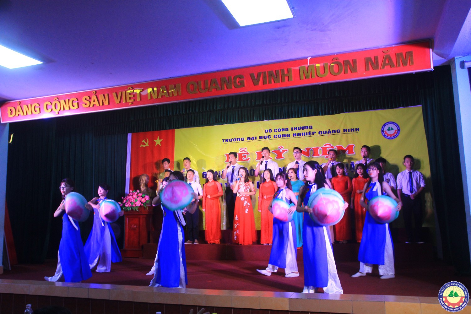 Kỉ niệm 20 năm thành lập khoa Mỏ-Công trình