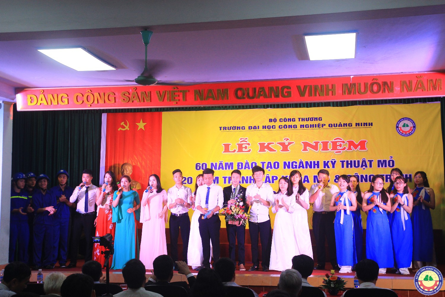 Kỉ niệm 20 năm thành lập khoa Mỏ-Công trình