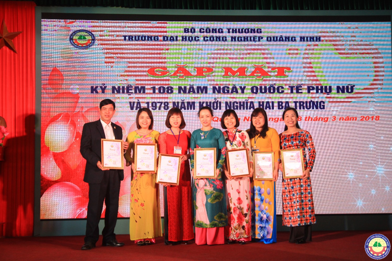 Công đoàn trường kỷ niệm ngày Quốc tế phụ nữ 8-3