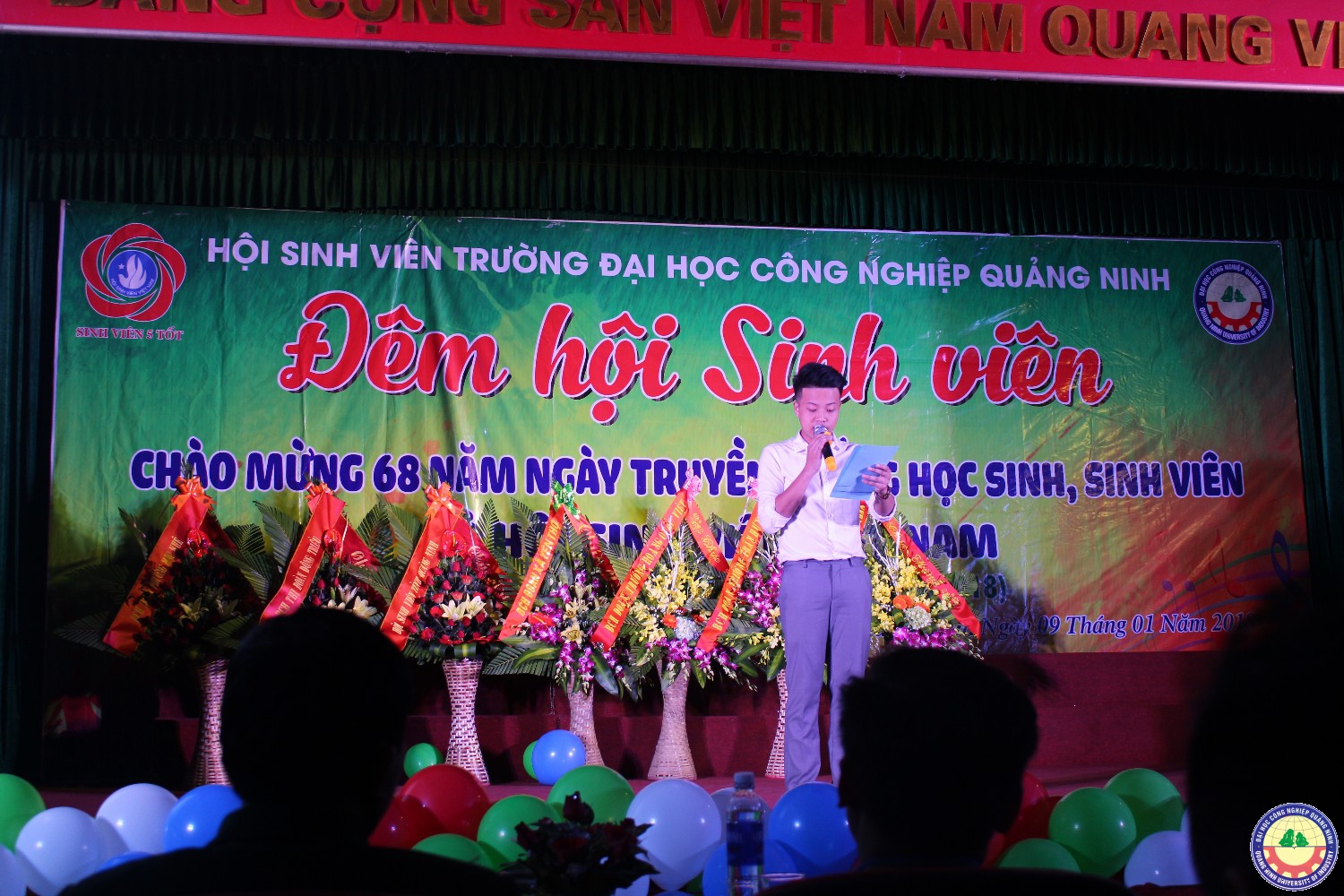 Đêm hội sinh viên kỷ niệm 68 năm ngày truyền thống HSSV 9.1.2018