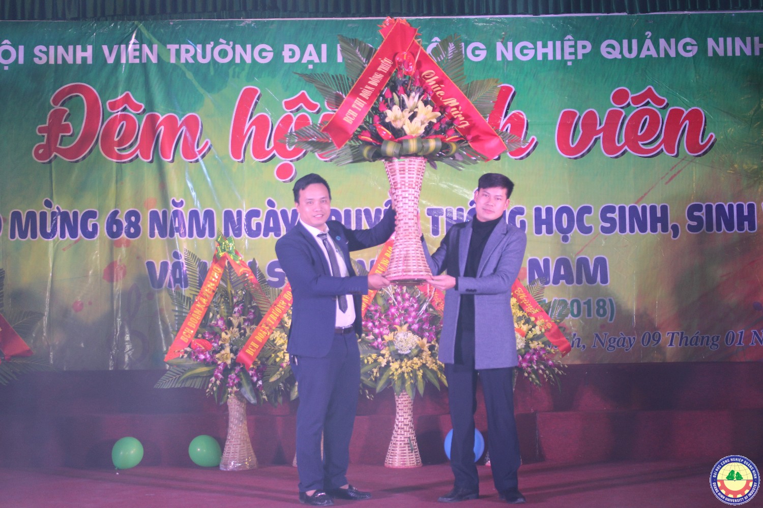 Đêm hội sinh viên kỷ niệm 68 năm ngày truyền thống HSSV 9.1.2018