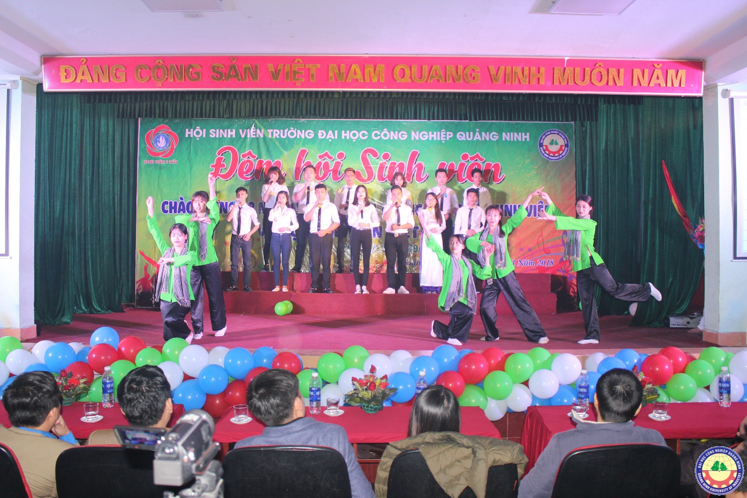 Đêm hội sinh viên kỷ niệm 68 năm ngày truyền thống HSSV 9.1.2018