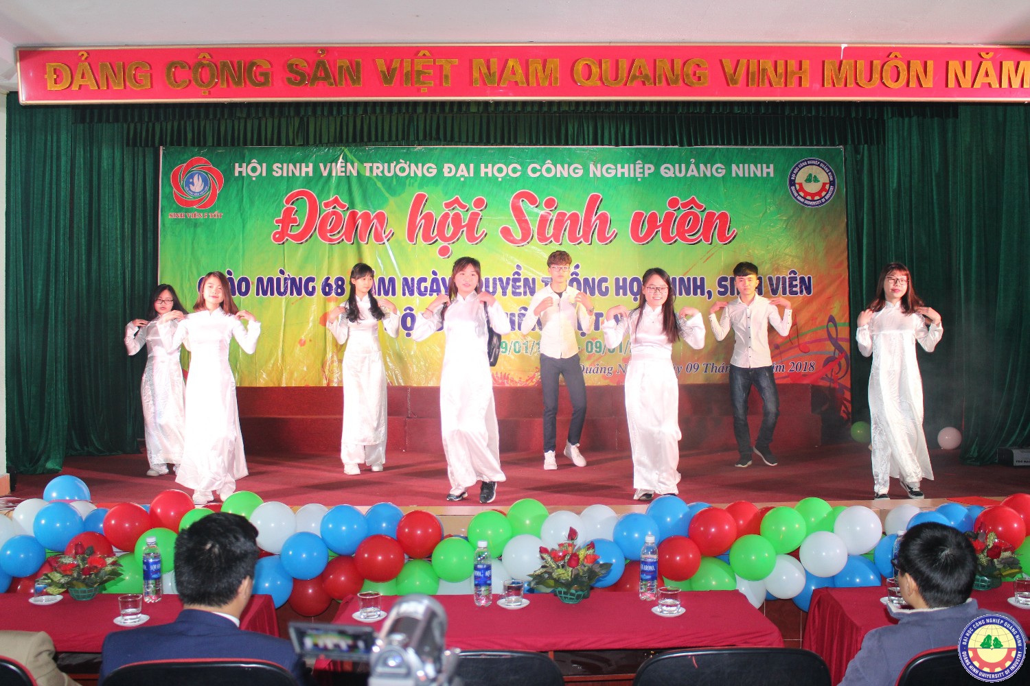Đêm hội sinh viên kỷ niệm 68 năm ngày truyền thống HSSV 9.1.2018