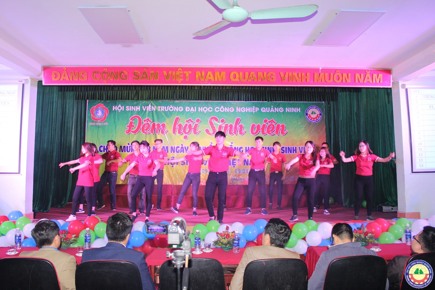 Đêm hội sinh viên kỷ niệm 68 năm ngày truyền thống HSSV 9.1.2018
