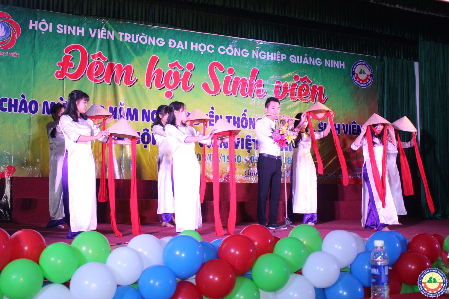 Đêm hội sinh viên kỷ niệm 68 năm ngày truyền thống HSSV 9.1.2018
