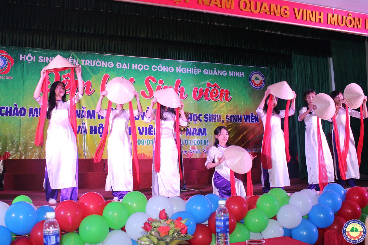 Đêm hội sinh viên kỷ niệm 68 năm ngày truyền thống HSSV 9.1.2018