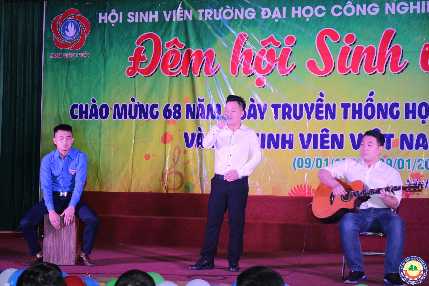 Đêm hội sinh viên kỷ niệm 68 năm ngày truyền thống HSSV 9.1.2018
