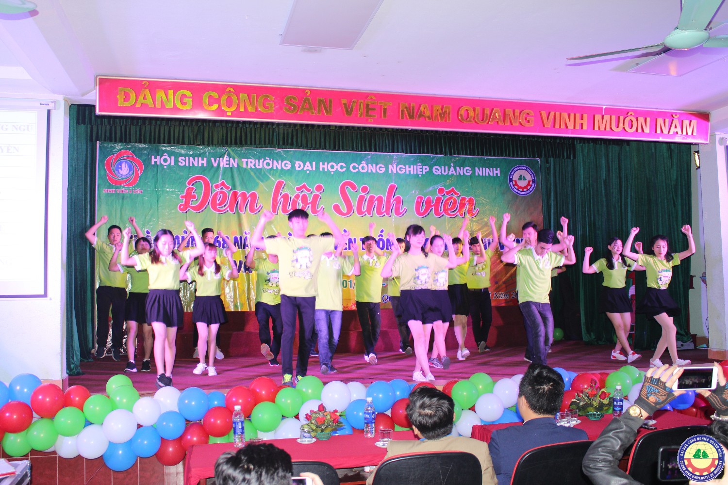 Đêm hội sinh viên kỷ niệm 68 năm ngày truyền thống HSSV 9.1.2018