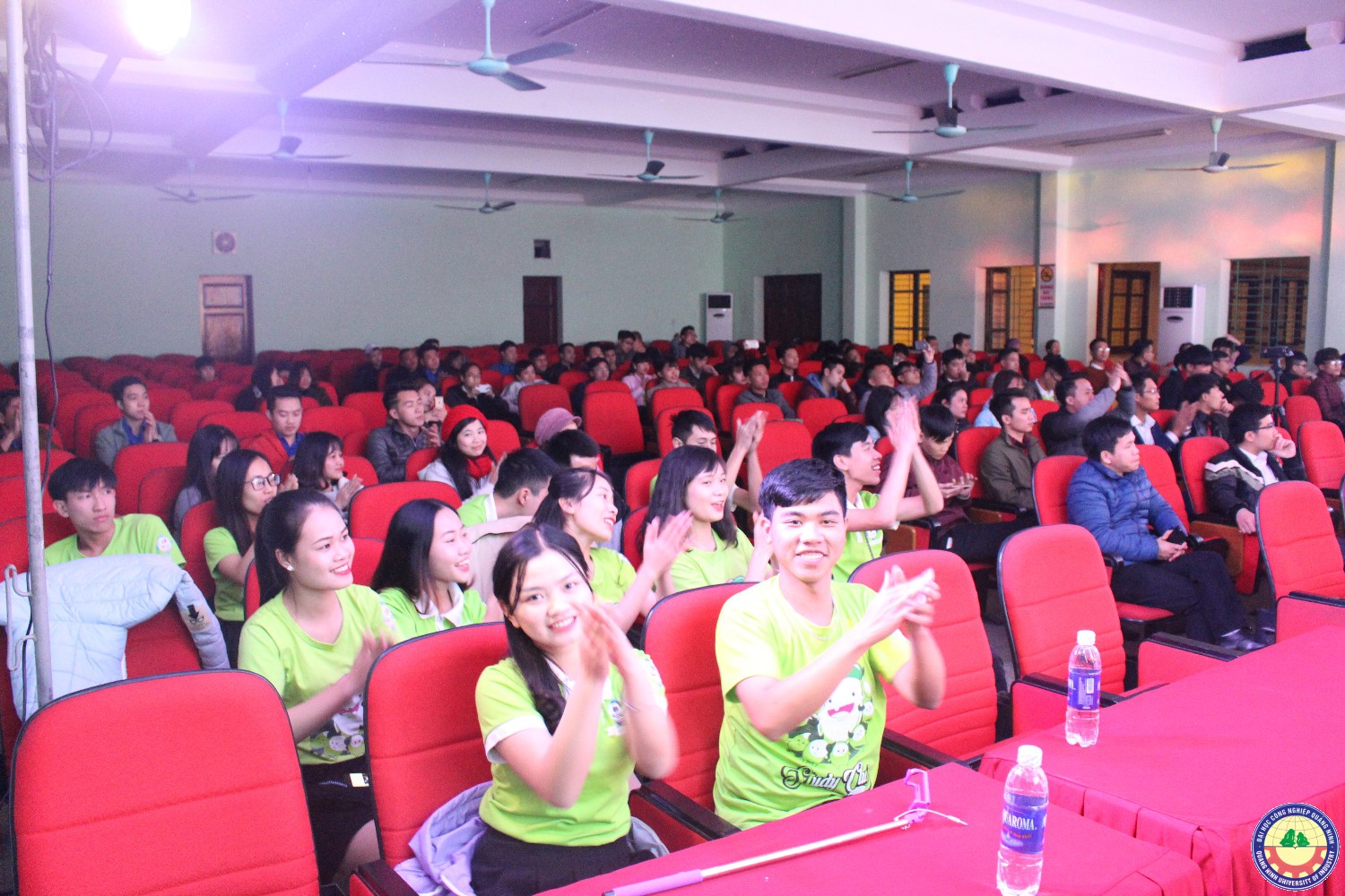 Đêm hội sinh viên kỷ niệm 68 năm ngày truyền thống HSSV 9.1.2018