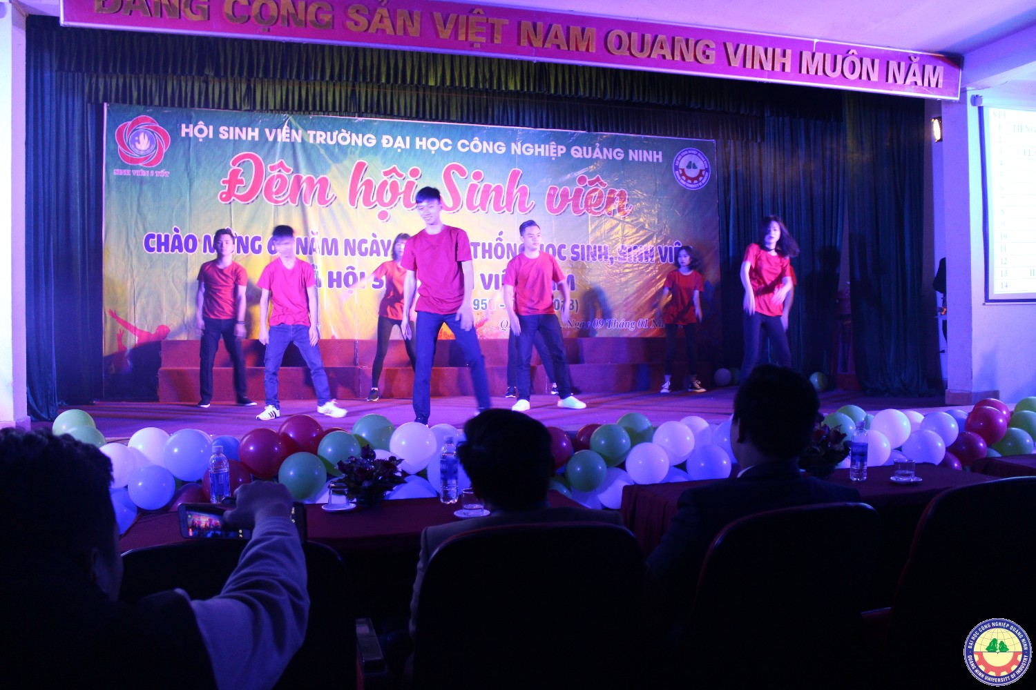 Đêm hội sinh viên kỷ niệm 68 năm ngày truyền thống HSSV 9.1.2018