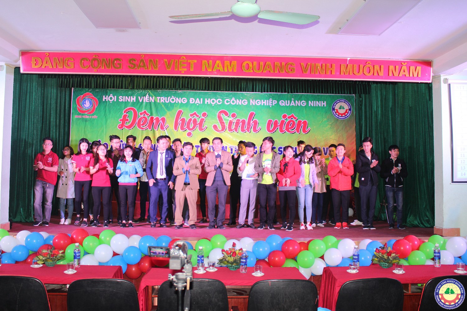 Đêm hội sinh viên kỷ niệm 68 năm ngày truyền thống HSSV 9.1.2018