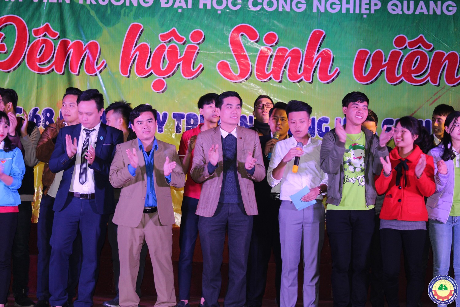 Đêm hội sinh viên kỷ niệm 68 năm ngày truyền thống HSSV 9.1.2018