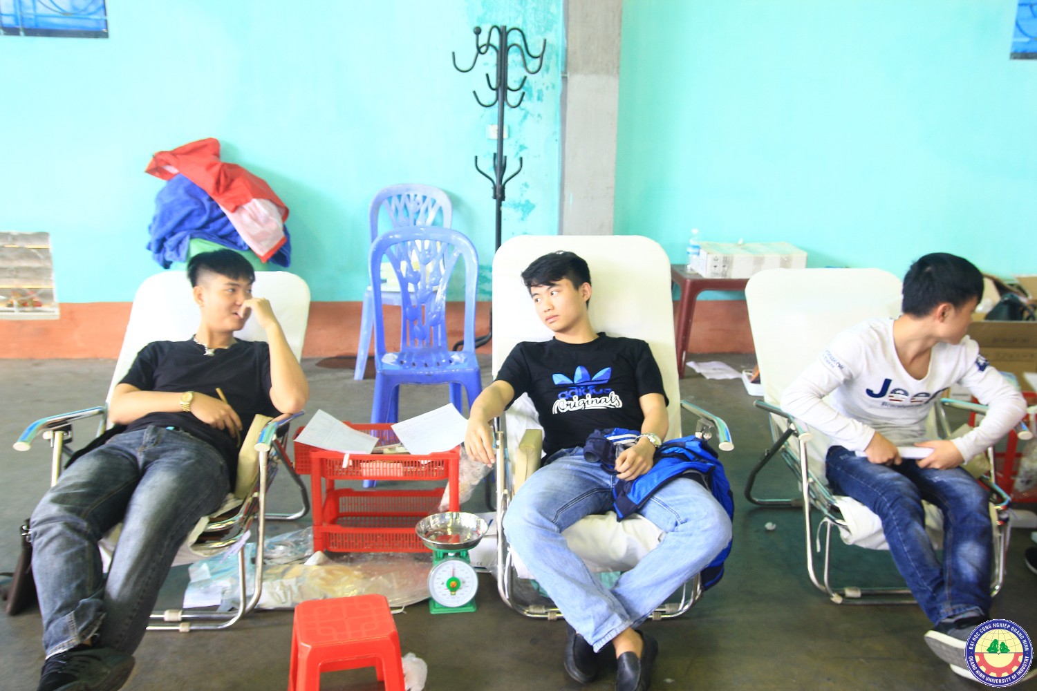 Đoàn trường tổ chức hiến máu đợt 1 năm 2018