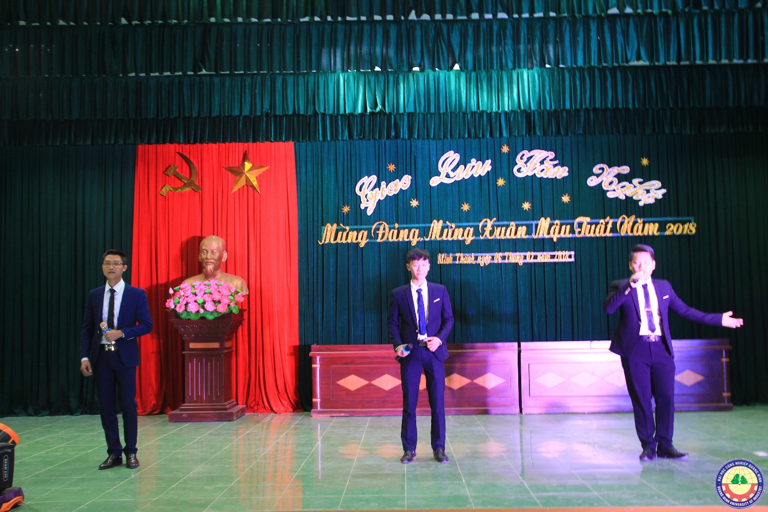 Giao lưu văn nghệ mừng Đảng - mừng xuân
