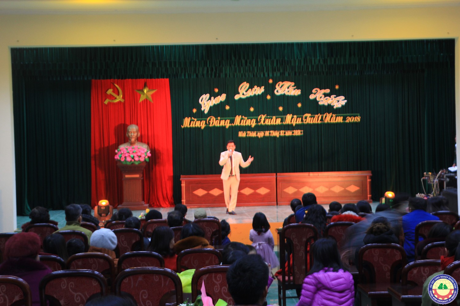 Giao lưu văn nghệ mừng Đảng - mừng xuân