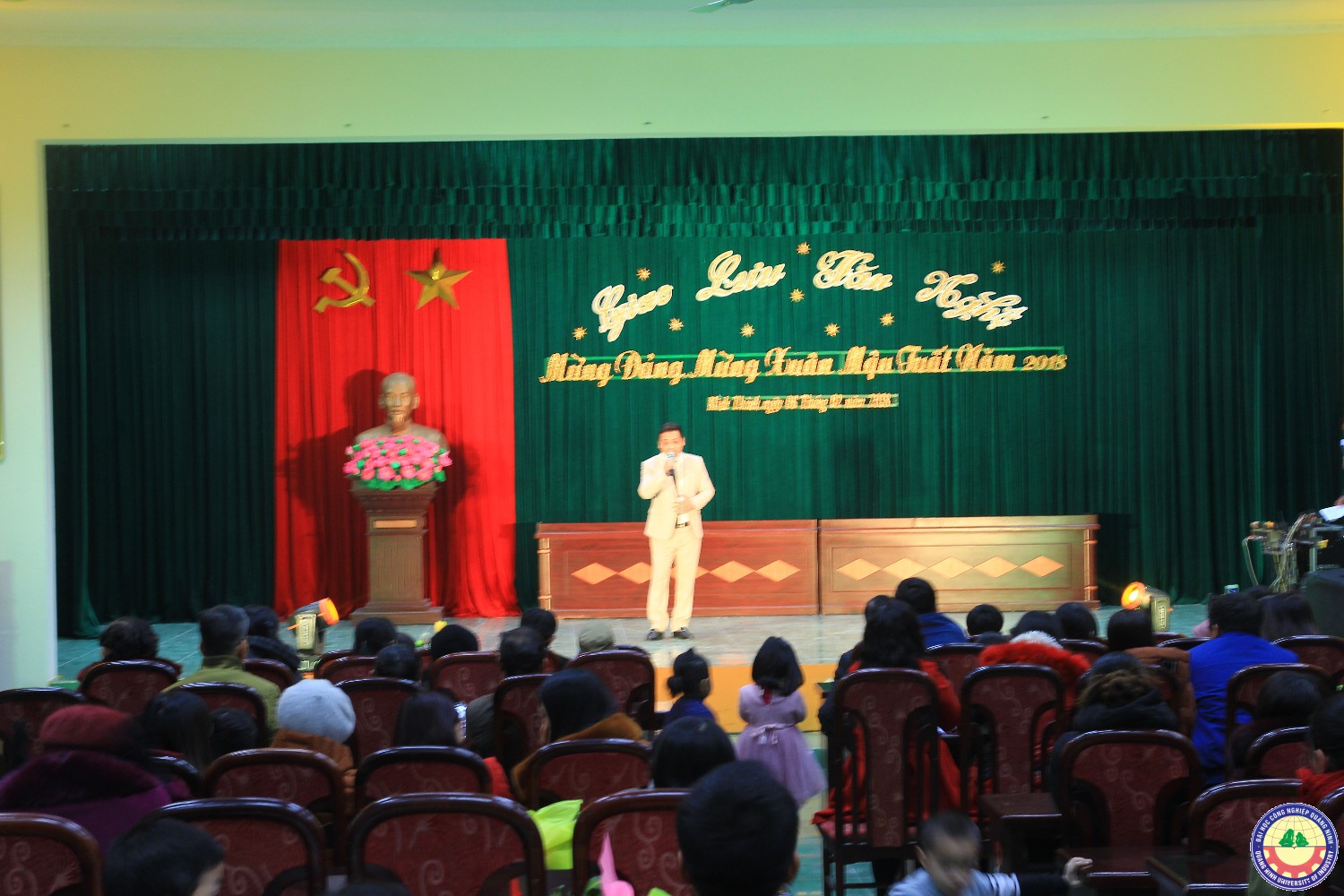 Giao lưu văn nghệ mừng Đảng - mừng xuân
