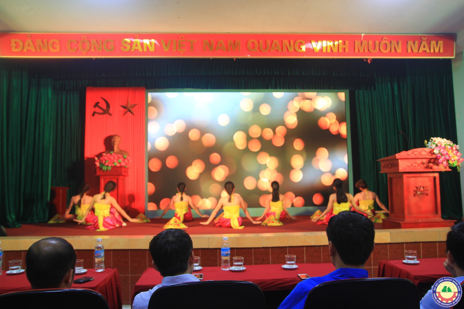 Kỉ niệm 87 năm thành lập Đoàn TNCS Hồ Chí Minh (gặp mặt truyền thống giao lưu văn nghệ thể thao)