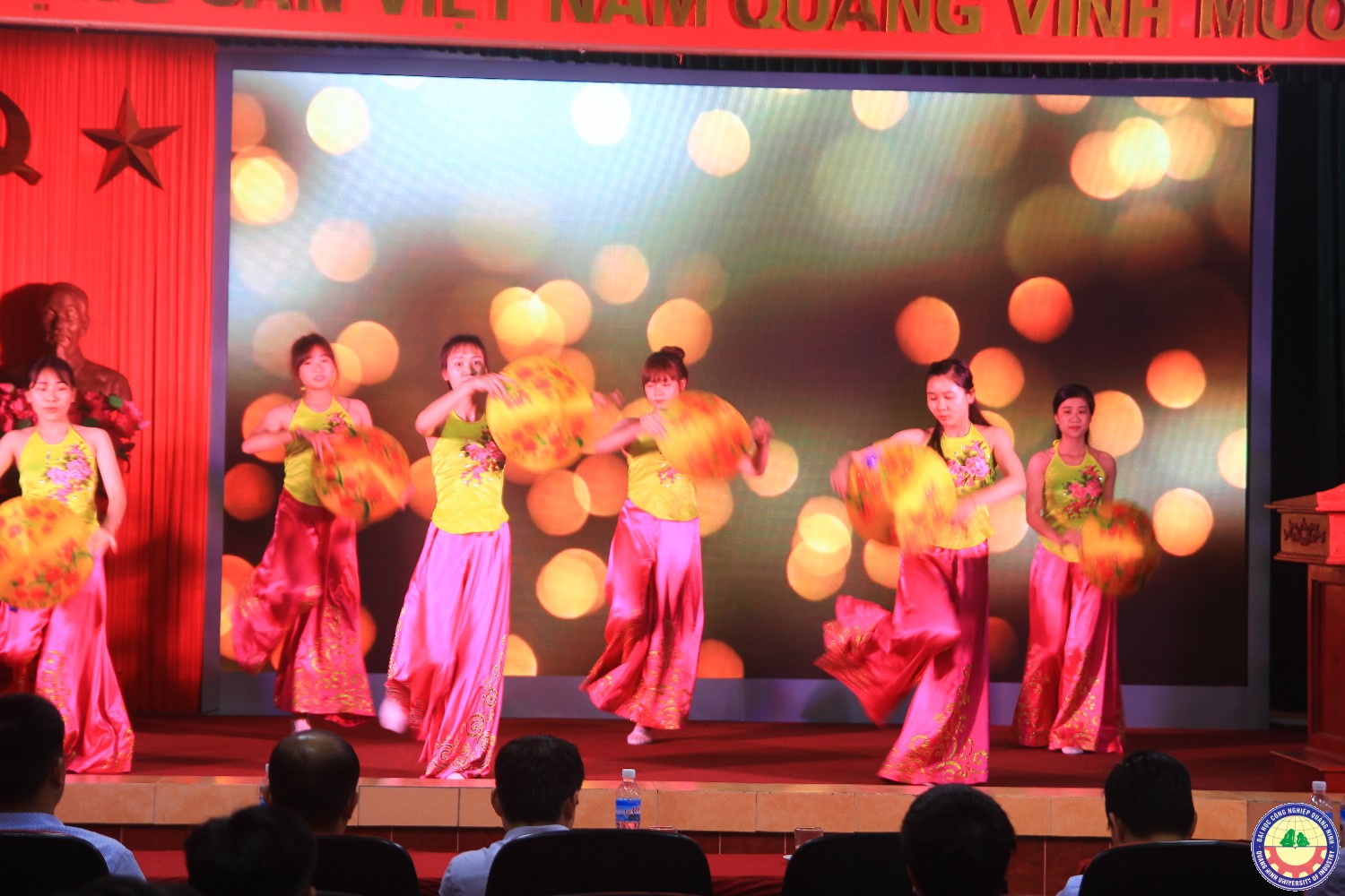 Kỉ niệm 87 năm thành lập Đoàn TNCS Hồ Chí Minh (gặp mặt truyền thống giao lưu văn nghệ thể thao)