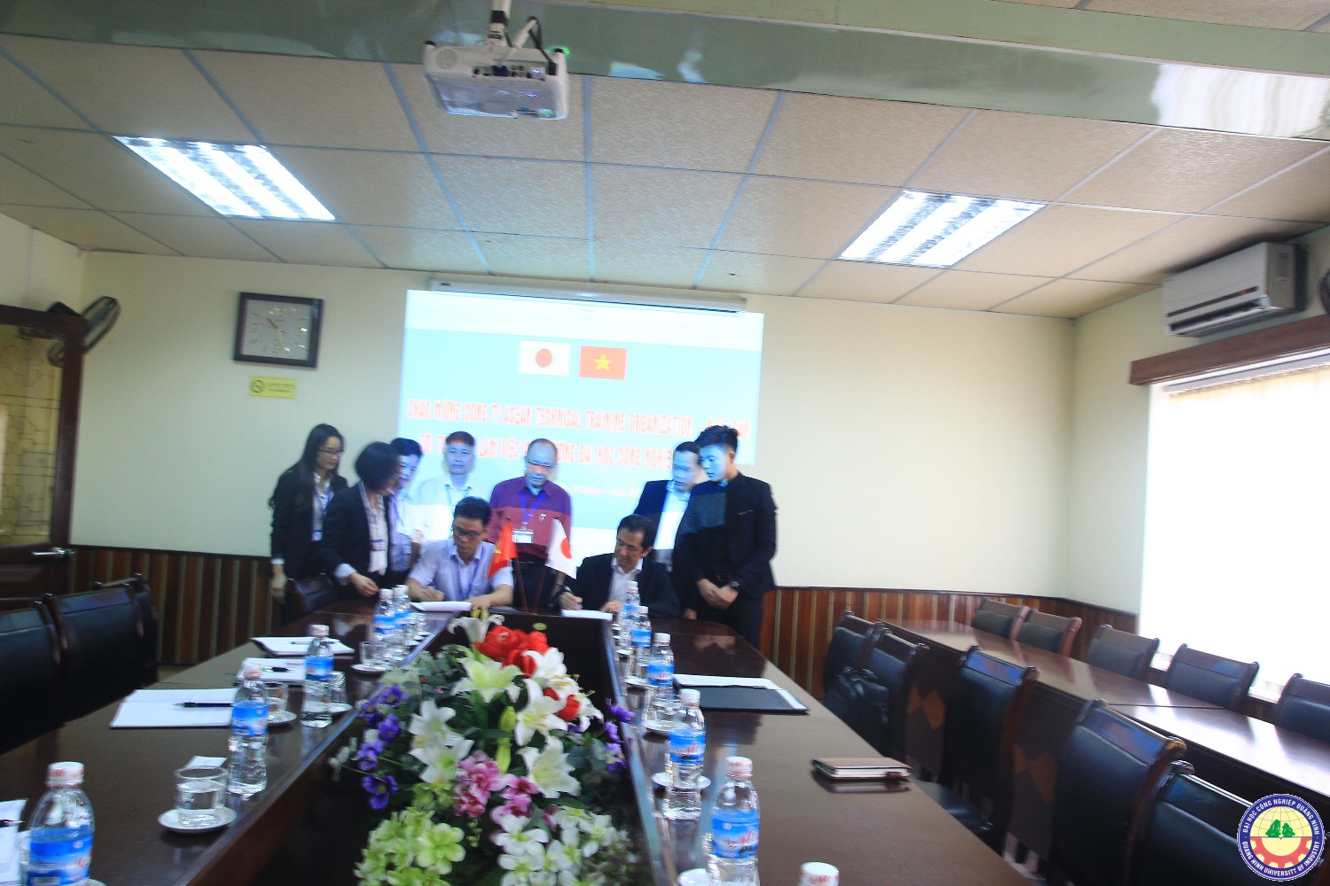Công ty Asean Nhật Bản tới thăm và làm việc với nhà trường