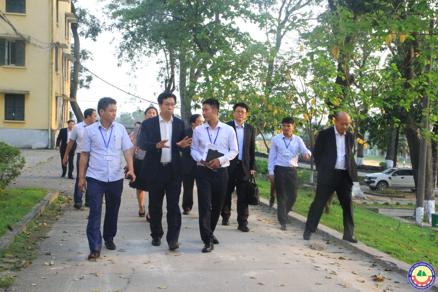Đoàn đại biểu Đại học Công nghệ Liêu Ninh Trung Quốc sang thăm và làm việc với trường ta