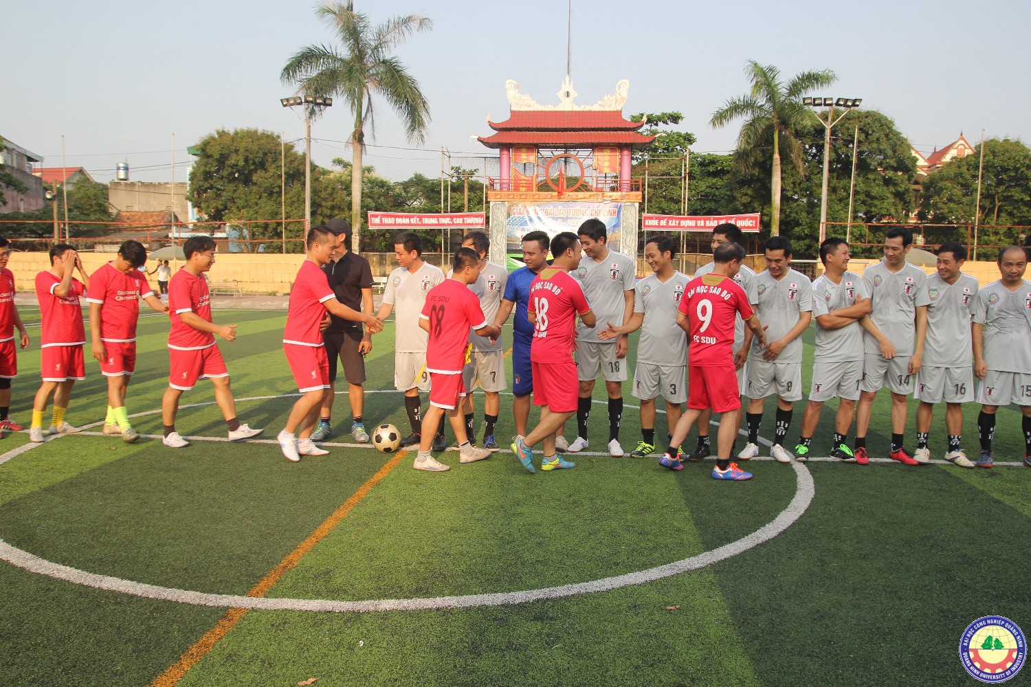 Giao lưu hợp tác đào tạo giữa trường Đại Công nghiệp Quảng Ninh và trường Đại học Sao Đỏ