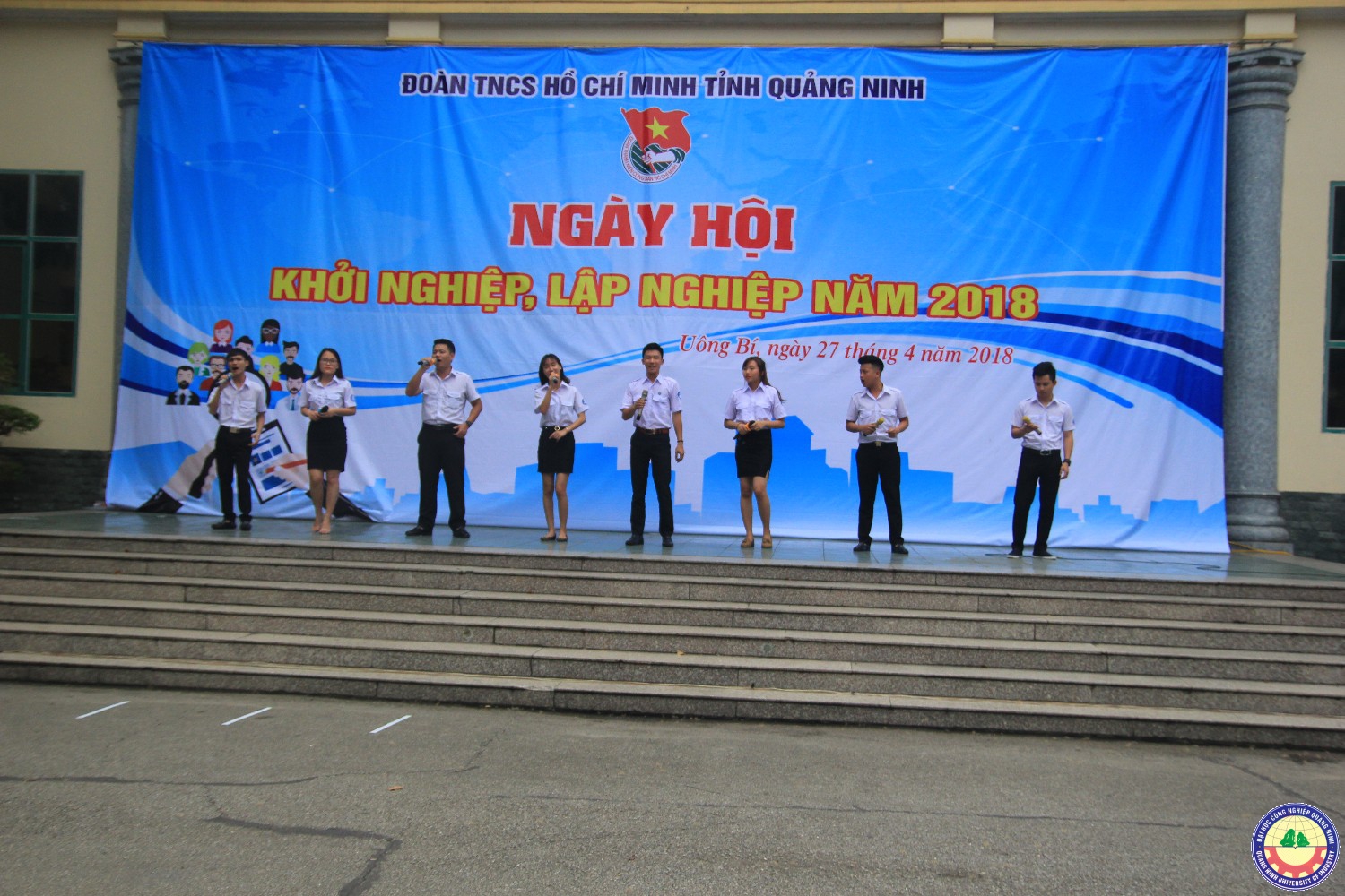 Sinh viên trường tham gia ngày Hội Khởi nghiệp, lập nghiệp 2018