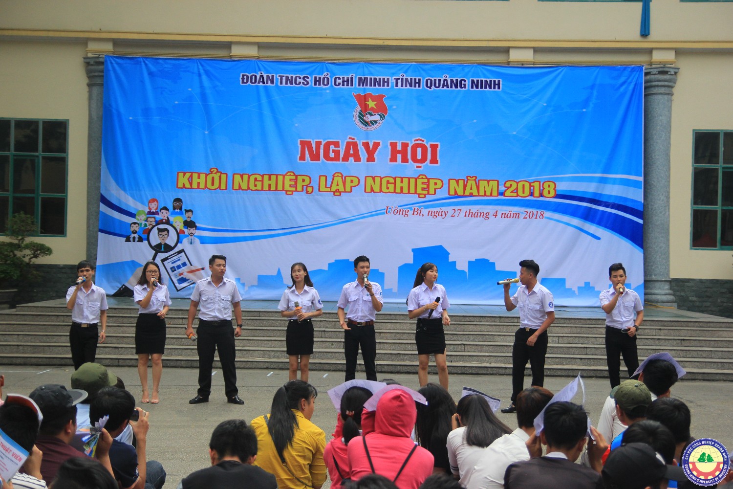 Sinh viên trường tham gia ngày Hội Khởi nghiệp, lập nghiệp 2018