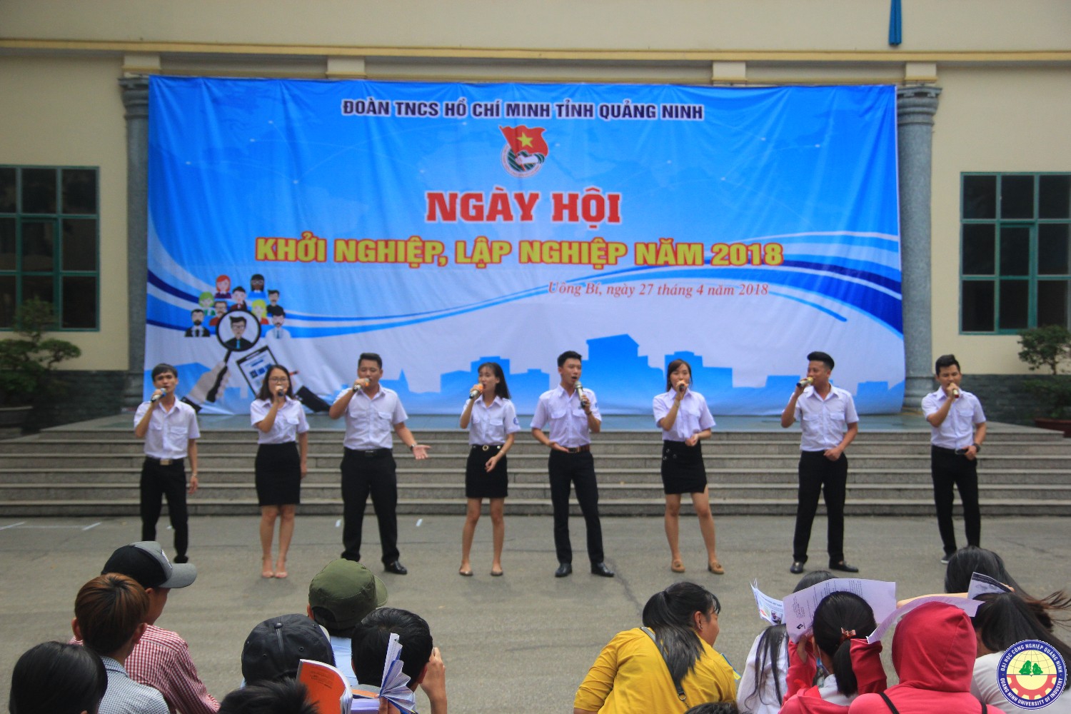 Sinh viên trường tham gia ngày Hội Khởi nghiệp, lập nghiệp 2018