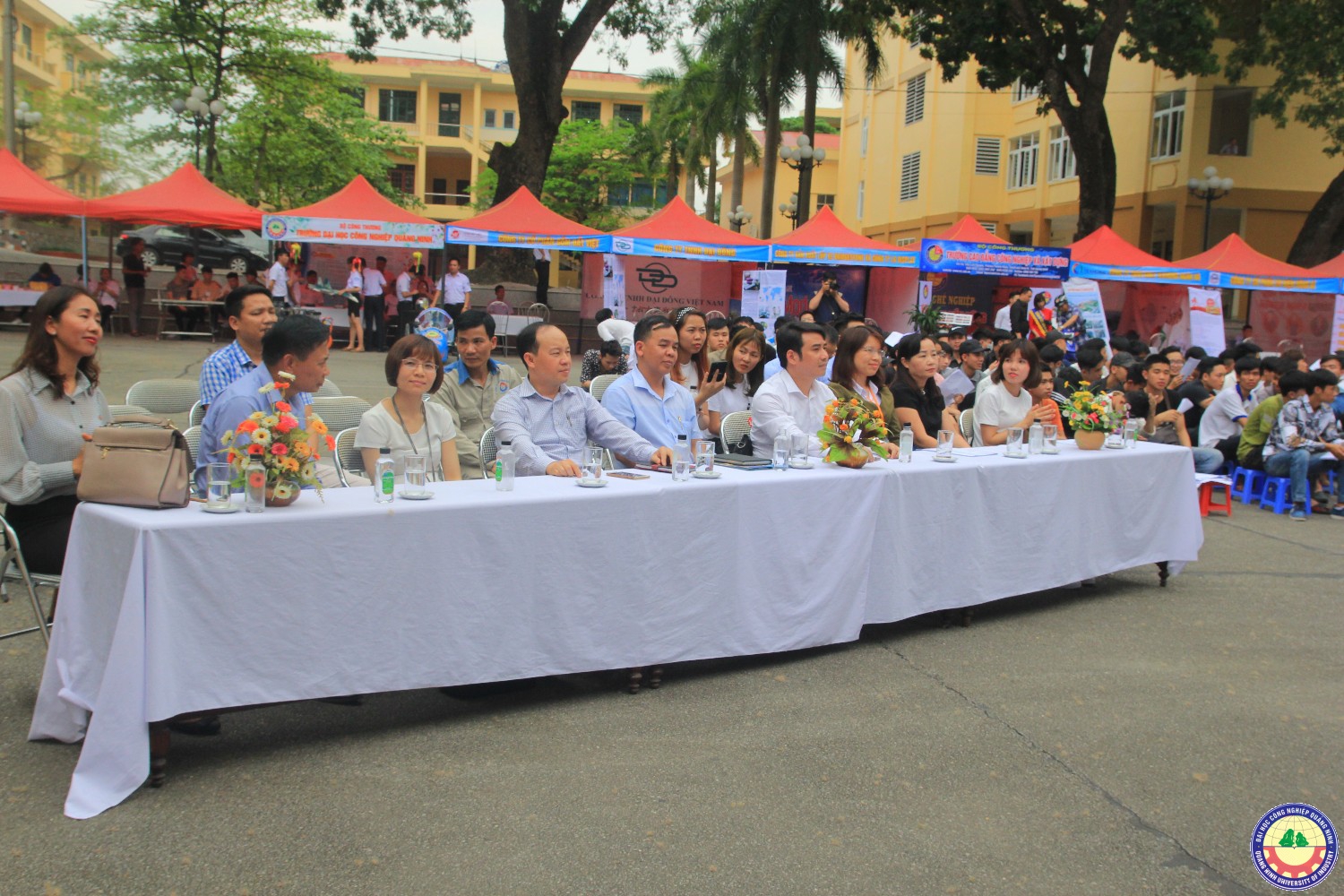 Sinh viên trường tham gia ngày Hội Khởi nghiệp, lập nghiệp 2018