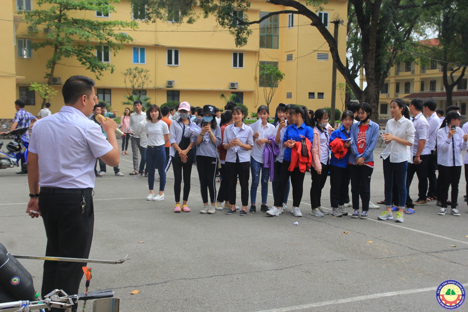 Sinh viên trường tham gia ngày Hội Khởi nghiệp, lập nghiệp 2018