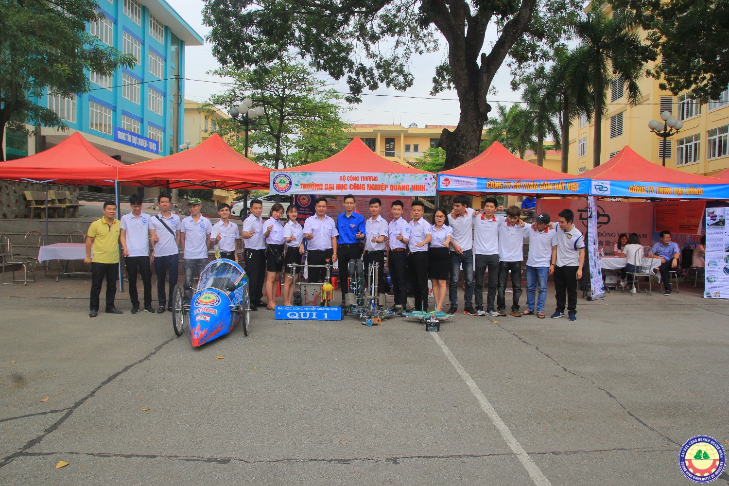 Sinh viên trường tham gia ngày Hội Khởi nghiệp, lập nghiệp 2018
