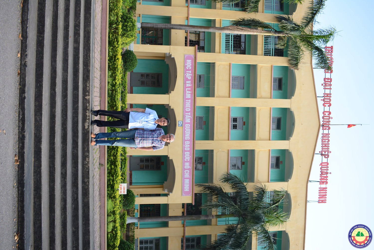 Trường Đại học Công nghiệp Quảng Ninh làm việc với đoàn đại biểu nước Nga