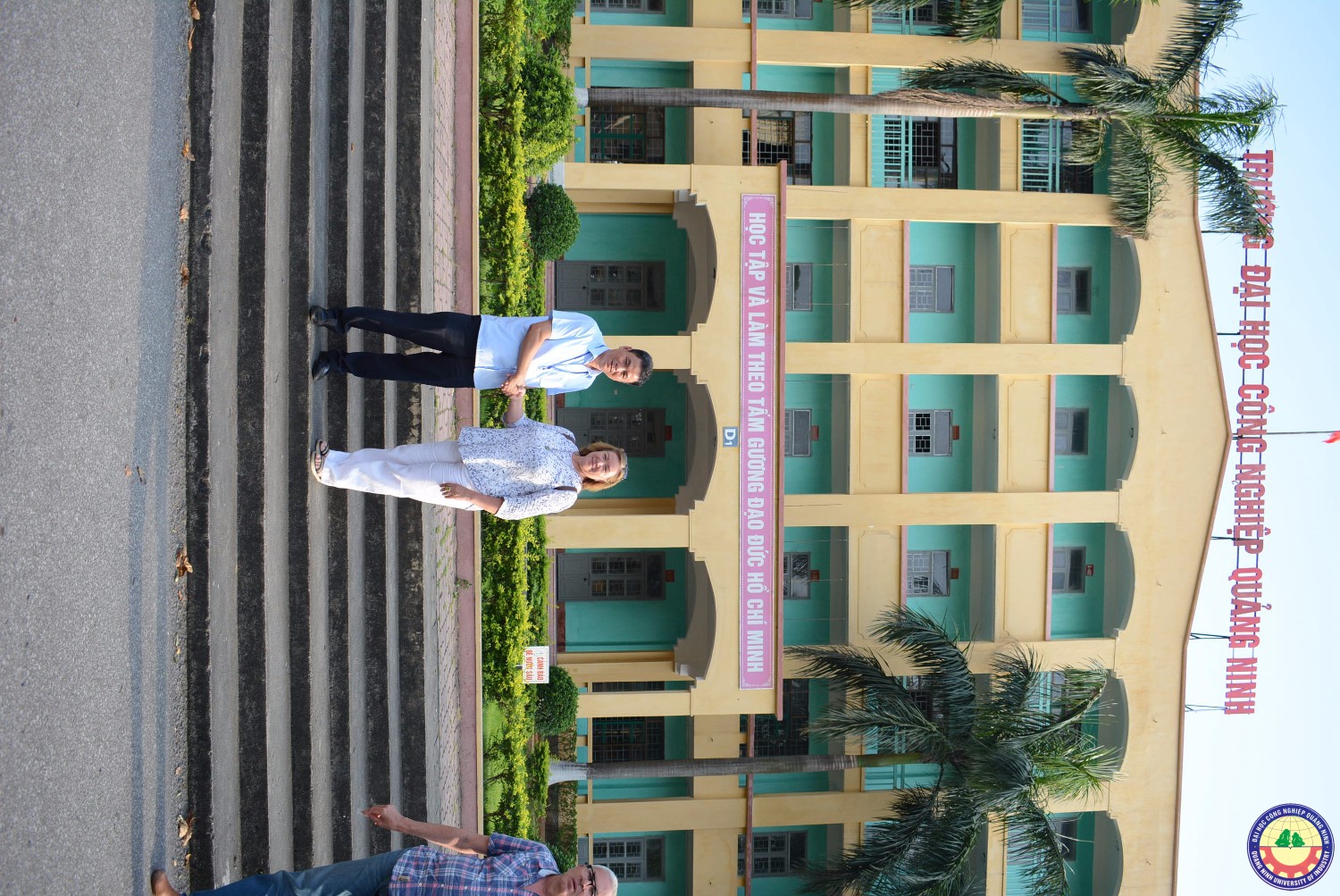 Trường Đại học Công nghiệp Quảng Ninh làm việc với đoàn đại biểu nước Nga