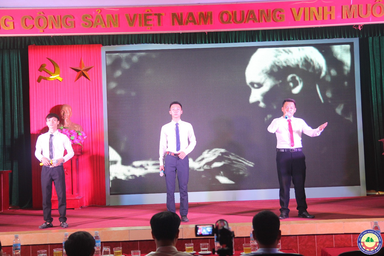 Hội thi kể chuyện về tấm gương đạo đức Hồ Chí Minh