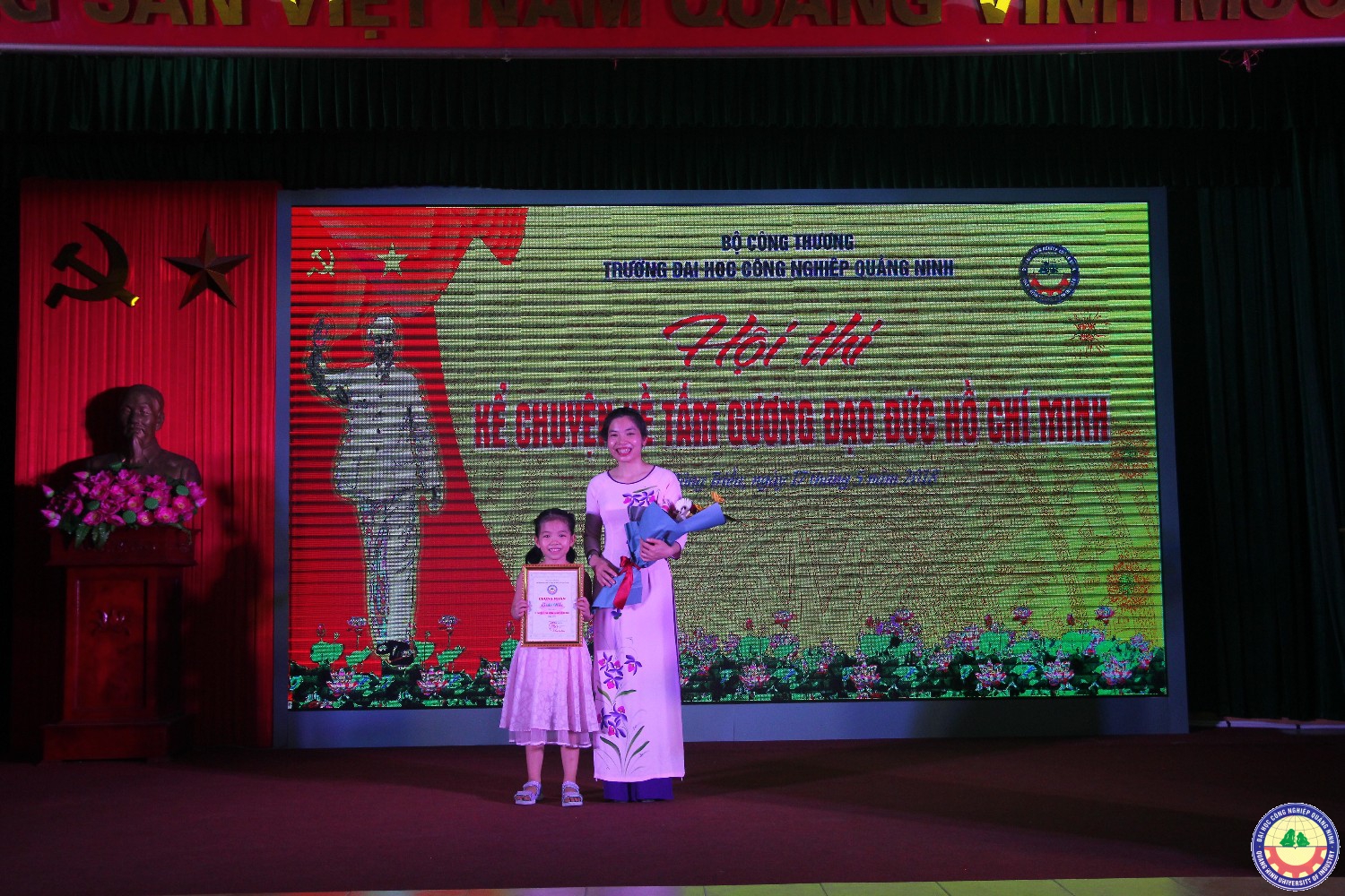 Hội thi kể chuyện về tấm gương đạo đức Hồ Chí Minh