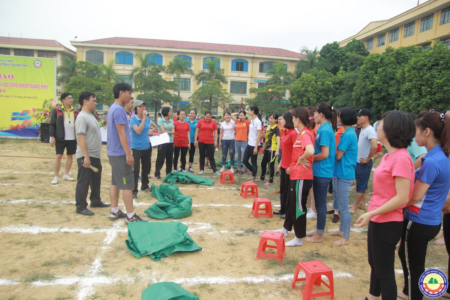 Hội thao chào mừng 20/10 và 60 năm thành lập trường
