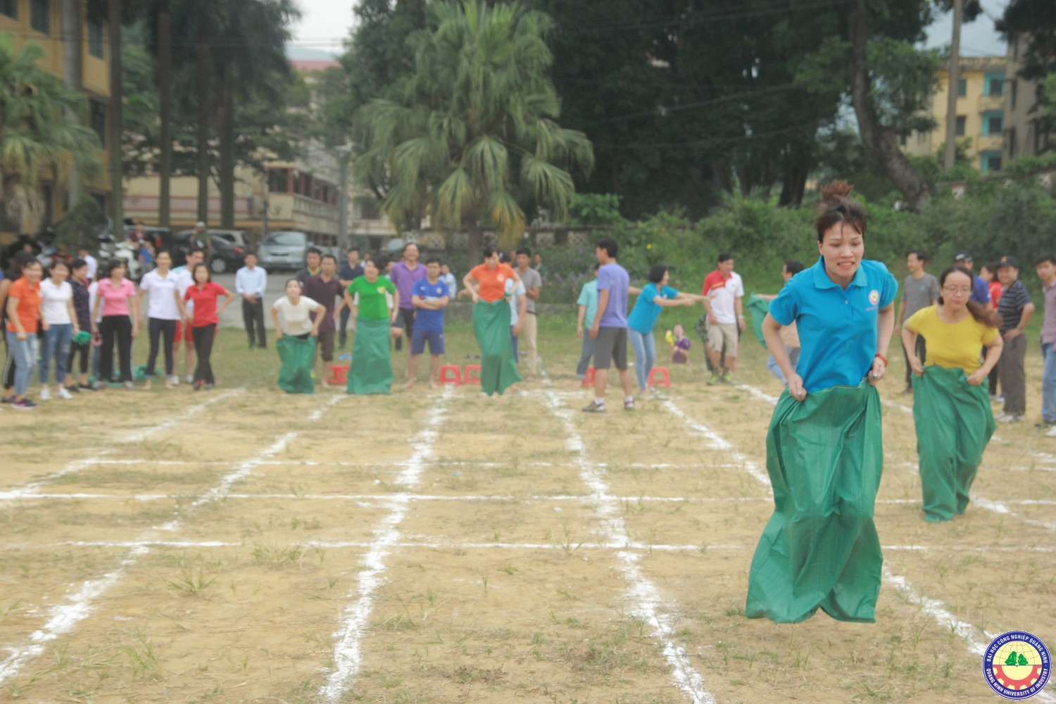 Hội thao chào mừng 20/10 và 60 năm thành lập trường