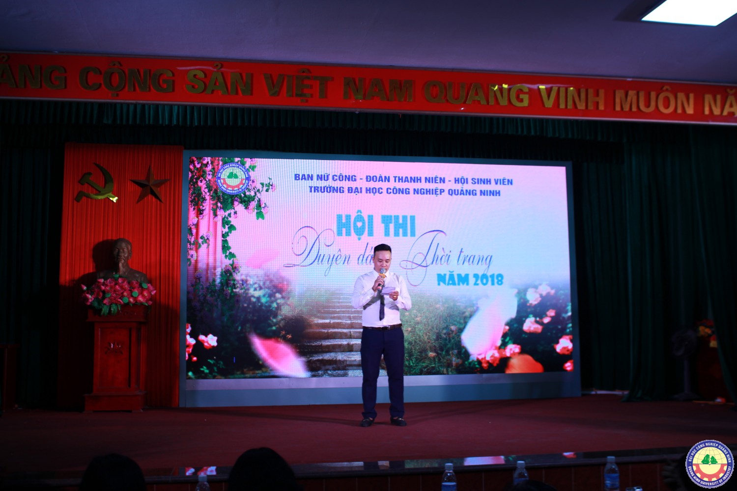 HỘI THI DUYÊN DÁNG THỜI TRANG TÁI CHẾ 2018