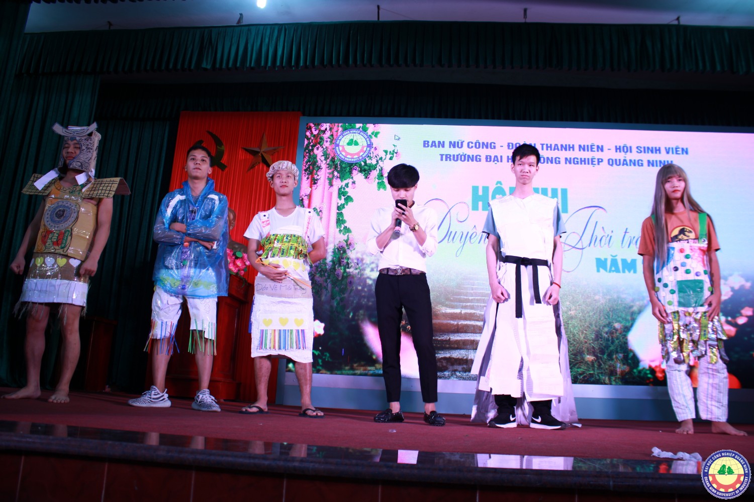 HỘI THI DUYÊN DÁNG THỜI TRANG TÁI CHẾ 2018