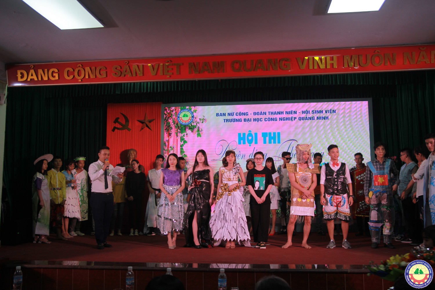 HỘI THI DUYÊN DÁNG THỜI TRANG TÁI CHẾ 2018