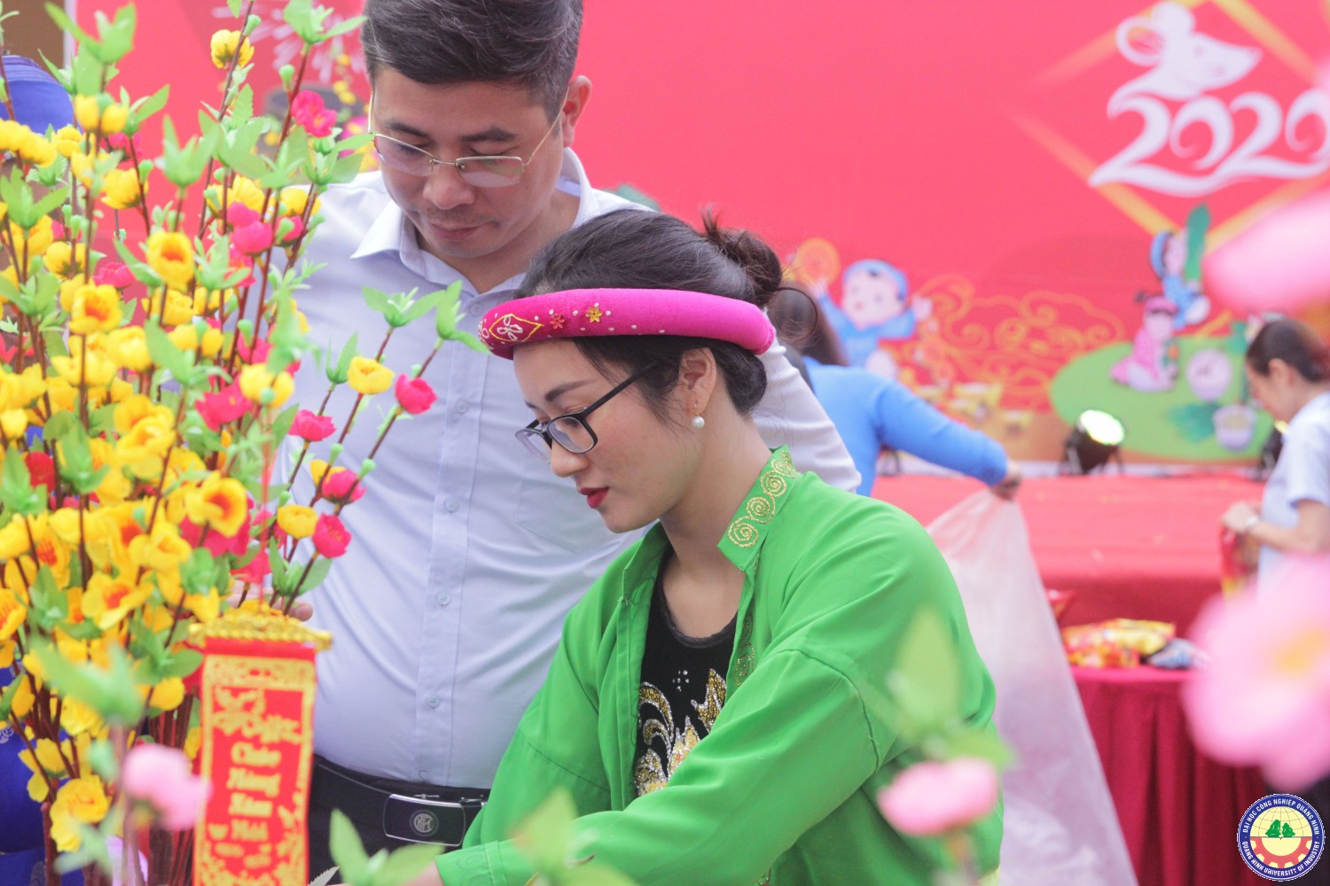 Tết đoàn viên 2020