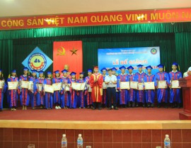 Lễ bế giảng và trao bằng tốt nghiệp K6