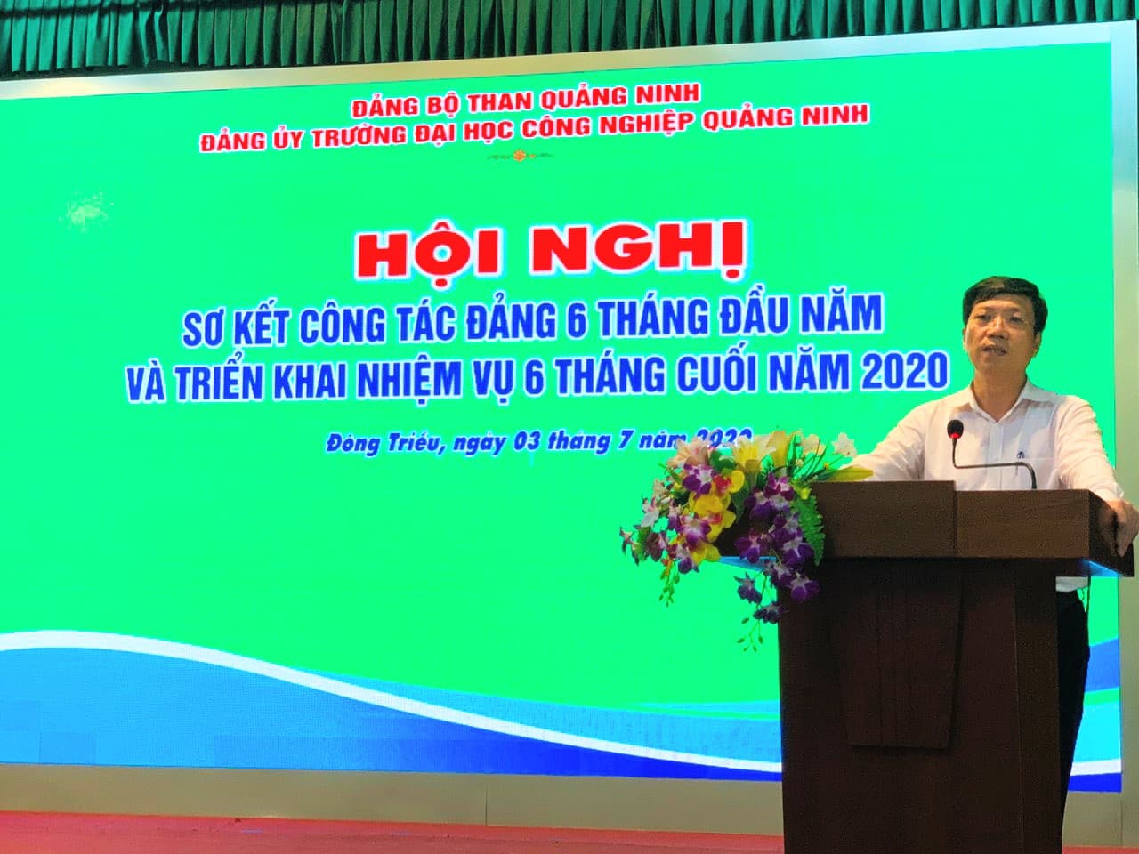 Đ/c Lã Tuấn Quỳnh - UV BTV, Chủ nhiệm UBKT Đảng bộ than Quảng Ninh phát biểu chỉ đạo hội nghị