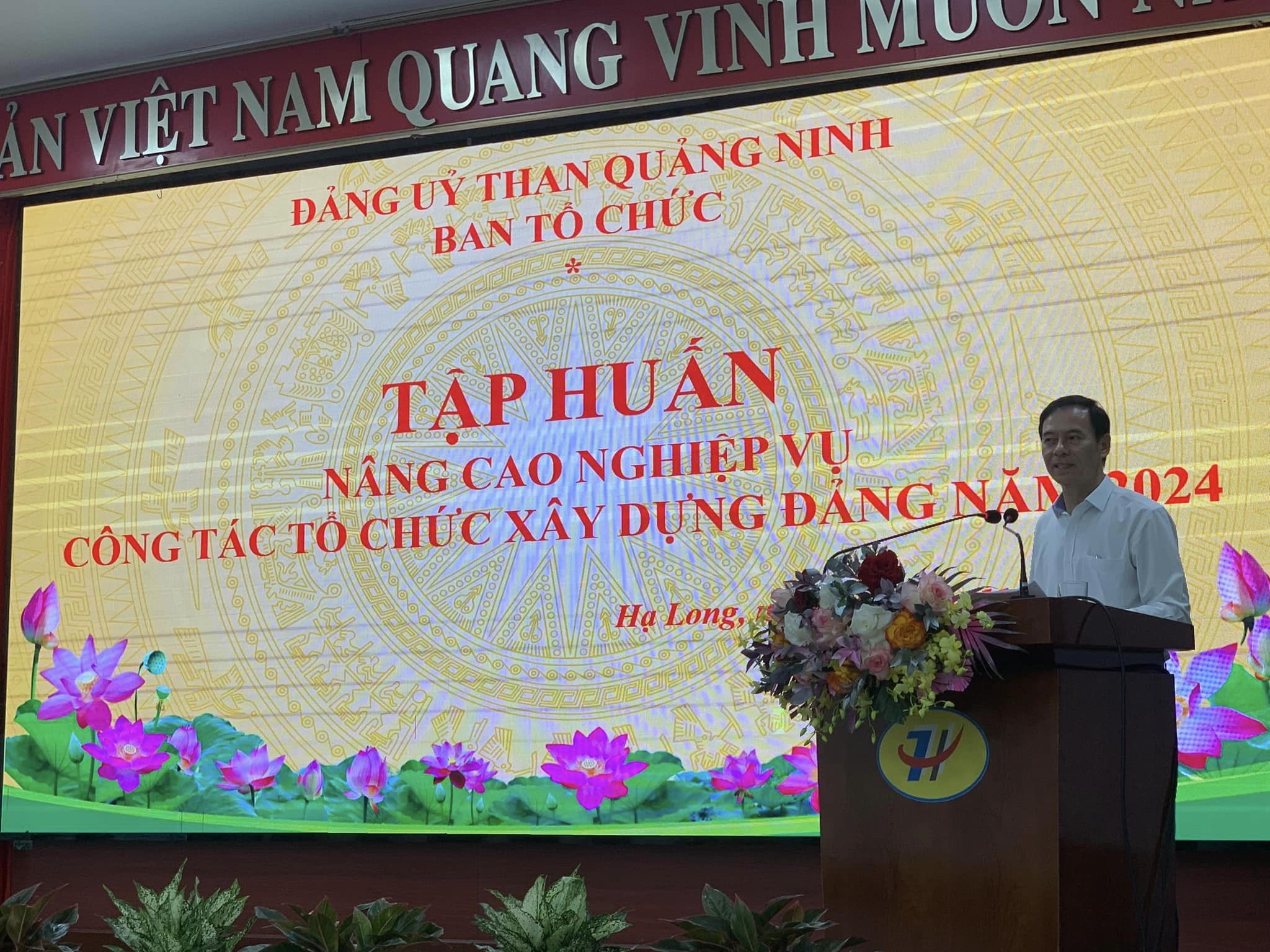 Đảng bộ Trường Đại học Công nghiệp Quảng Ninh tham gia tập huấn nâng cao nghiệp vụ công tác tổ chức xây dựng Đảng năm 2024
