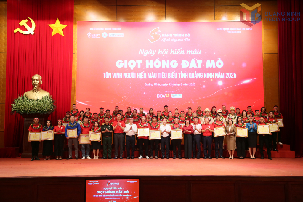 Cô giáo Lê Xuân Hương - Tấm gương sáng học và làm theo Bác với 22 lần hiến máu tình nguyện