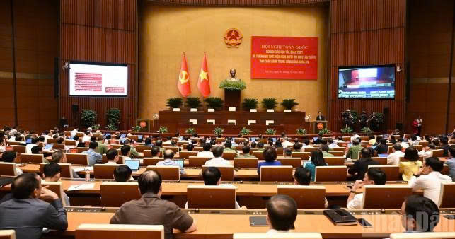 Hội nghị toàn quốc quán triệt, triển khai thực hiện  Nghị quyết Trung ương 4