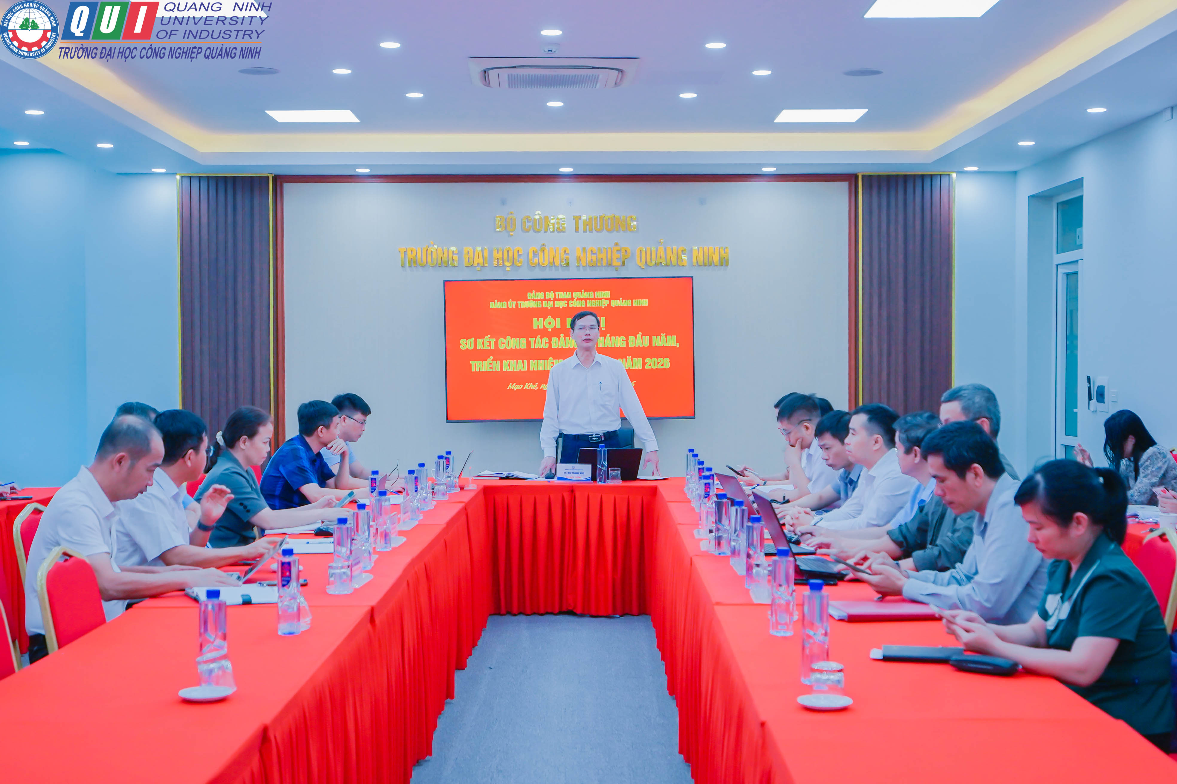 Đảng bộ Trường Đại học Công nghiệp Quảng Ninh sơ kết công tác 9 tháng đầu năm, triển khai nhiệm vụ trọng tâm quý IV năm 2026